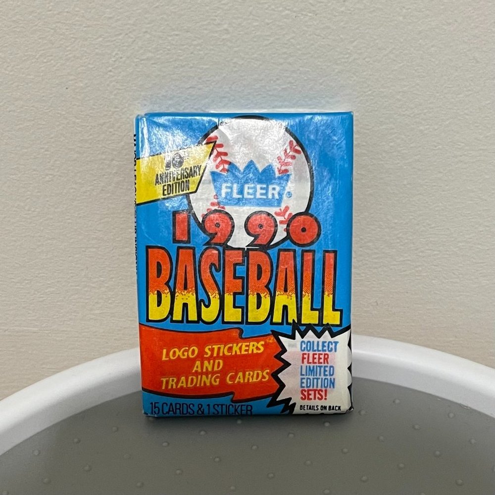 Fleer 1990 Fleer Baseball Logo Stickers And Trading Cards